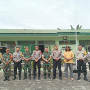 Sinergitas TNI- Polri, Kapolsek Siantar Barat Kunjungi Koramil 04/Siantar Barat