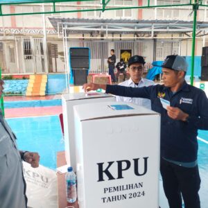 Pilkada di Lapas Narkotika Kelas IIA Pematangsiantar Lancar, Paslon Bobby/Surya Raih 420 Suara, Edy/Hasan Peroleh 124 Suara