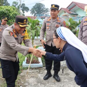 Polres Pematangsiantar Laksanakan Anjangsana Sambut Perayaan Natal 2024